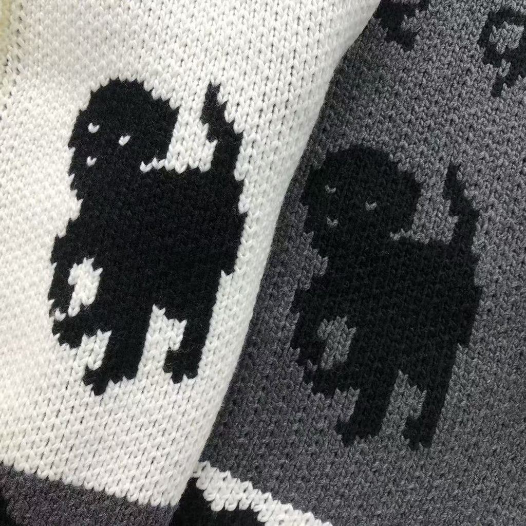 O - SWEATER