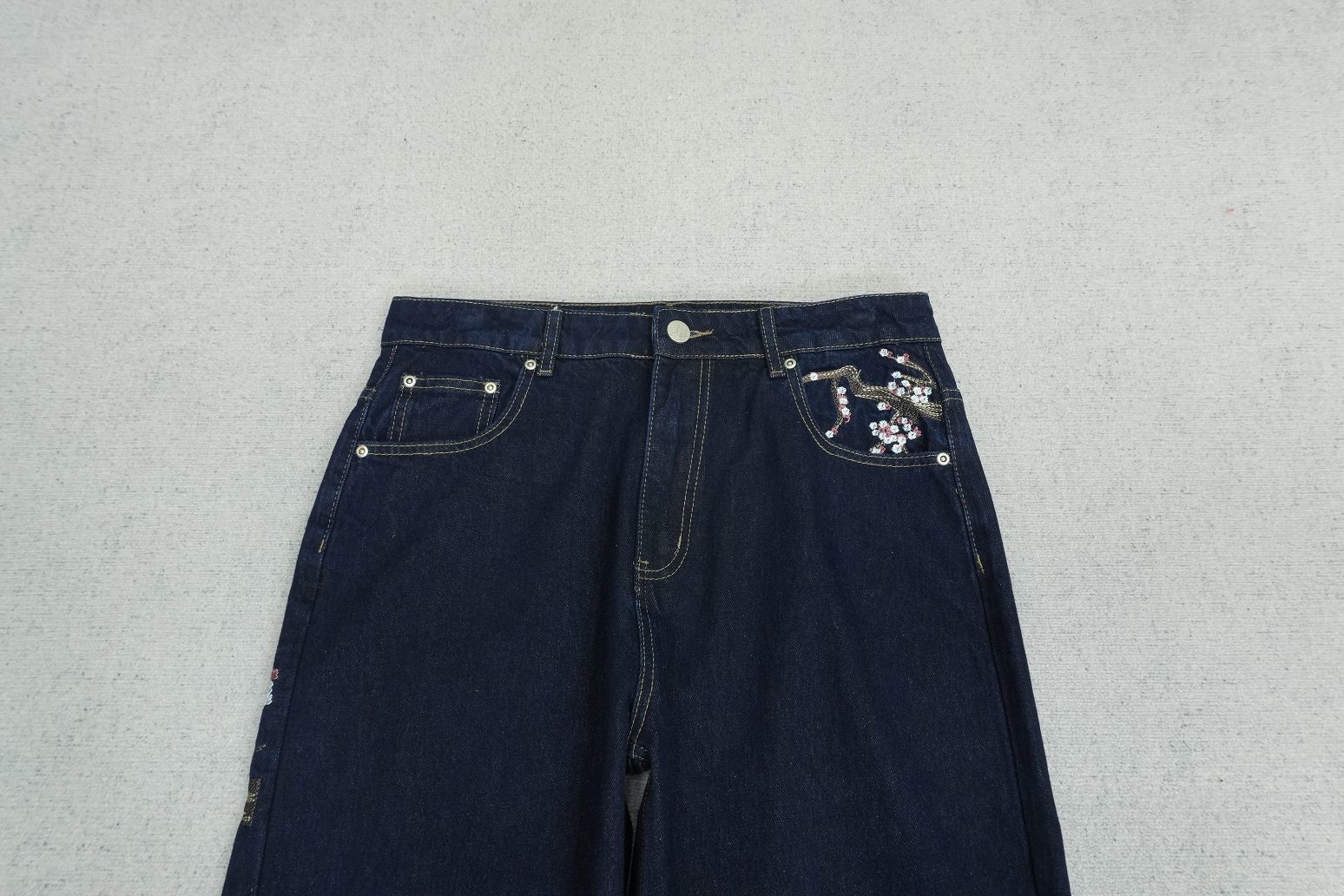 D - JEANS