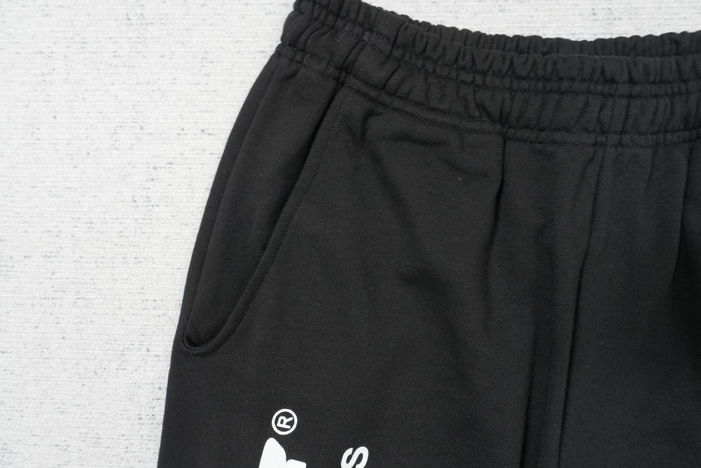 H - SWEATPANTS