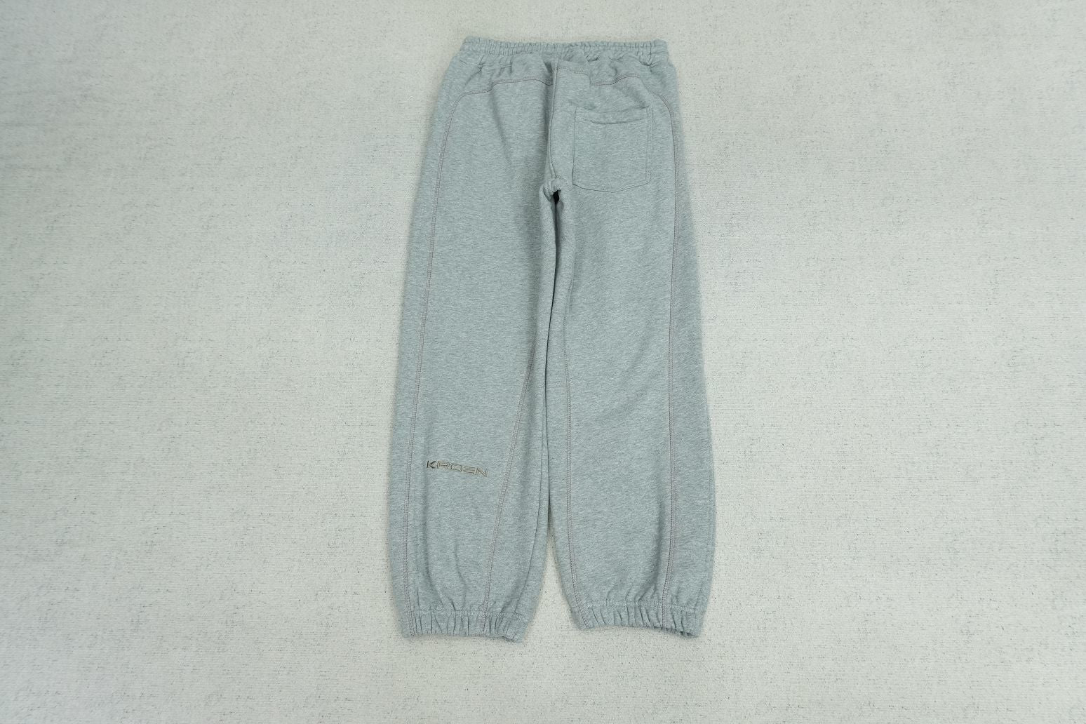 K - SWEATPANTS