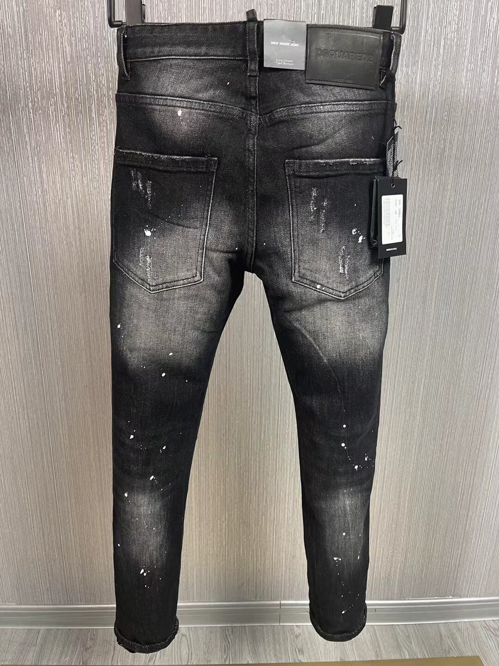 D - JEANS