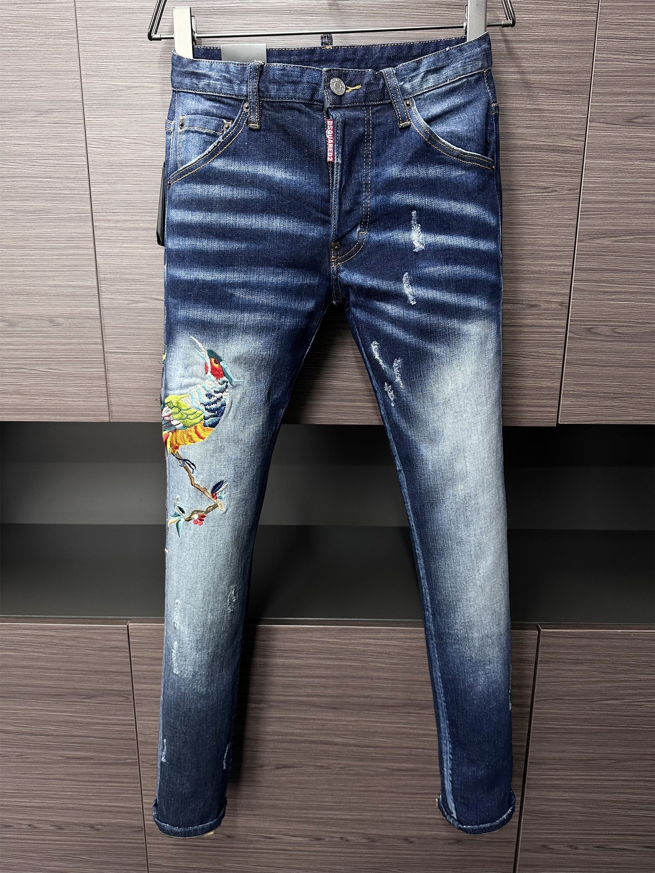 D - JEANS