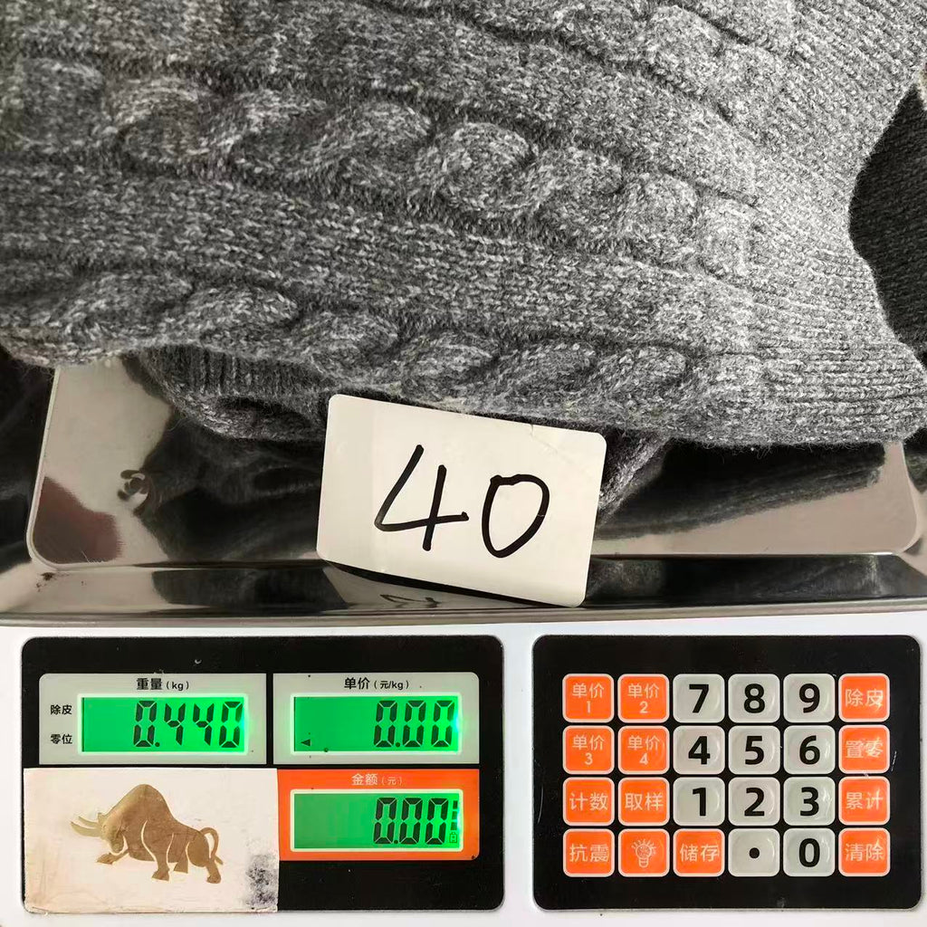 L - SWEATER