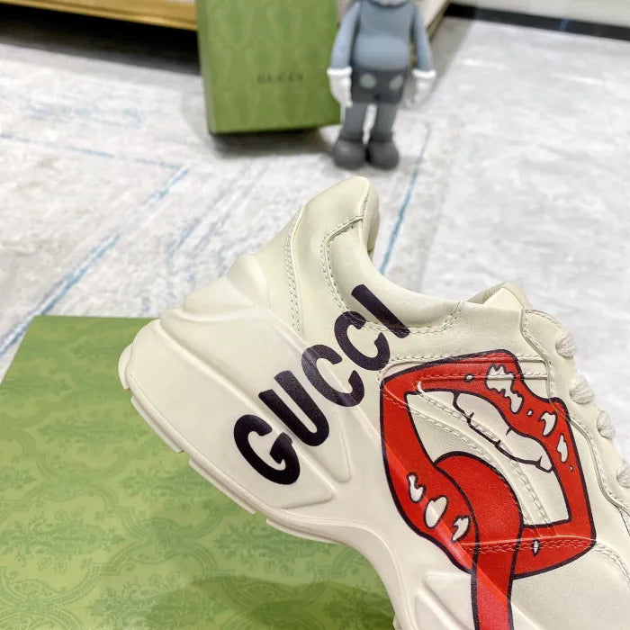 GG - SNEAKERS