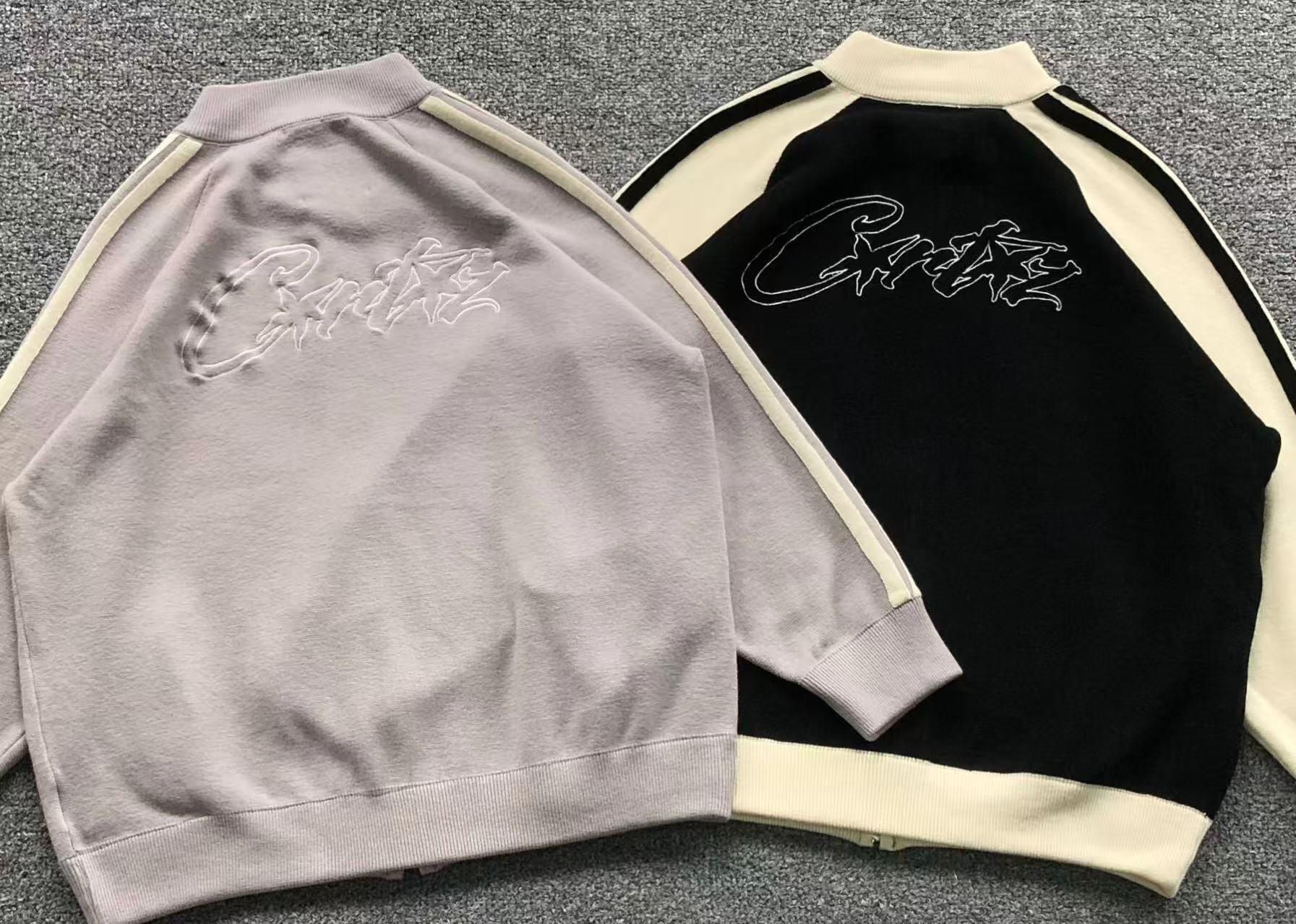 C - SWEATER