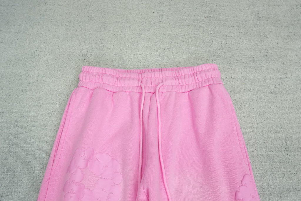 D - SWEATPANTS