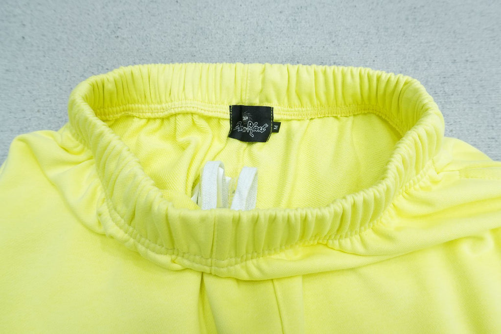 B - SWEATPANTS