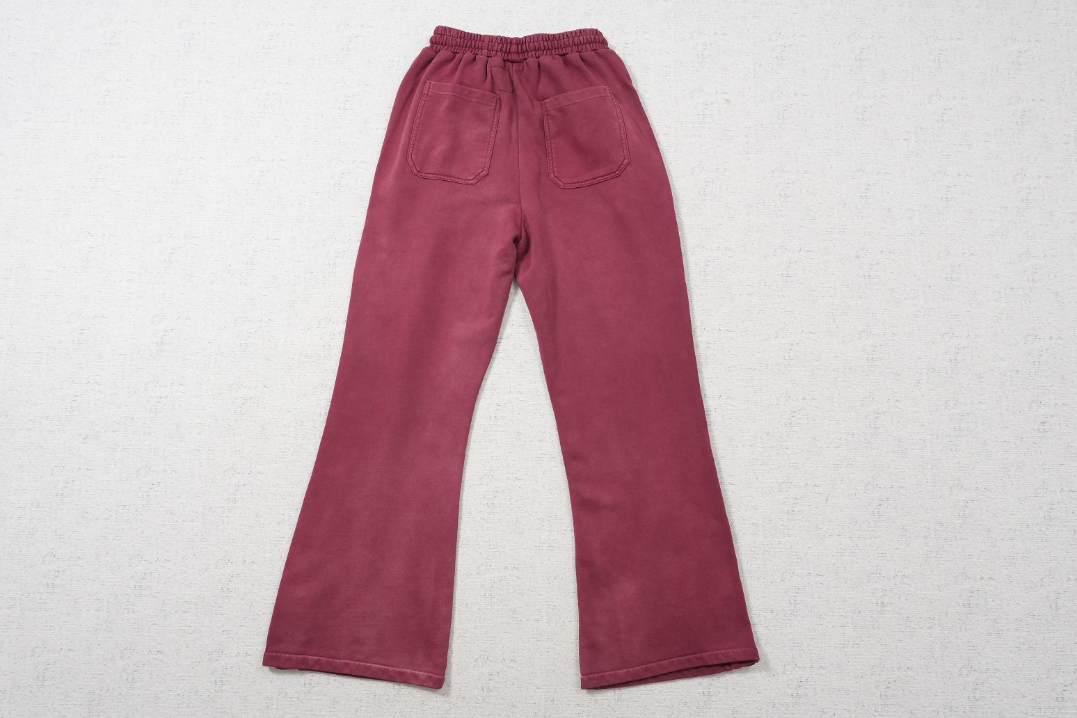 H - SWEATPANTS