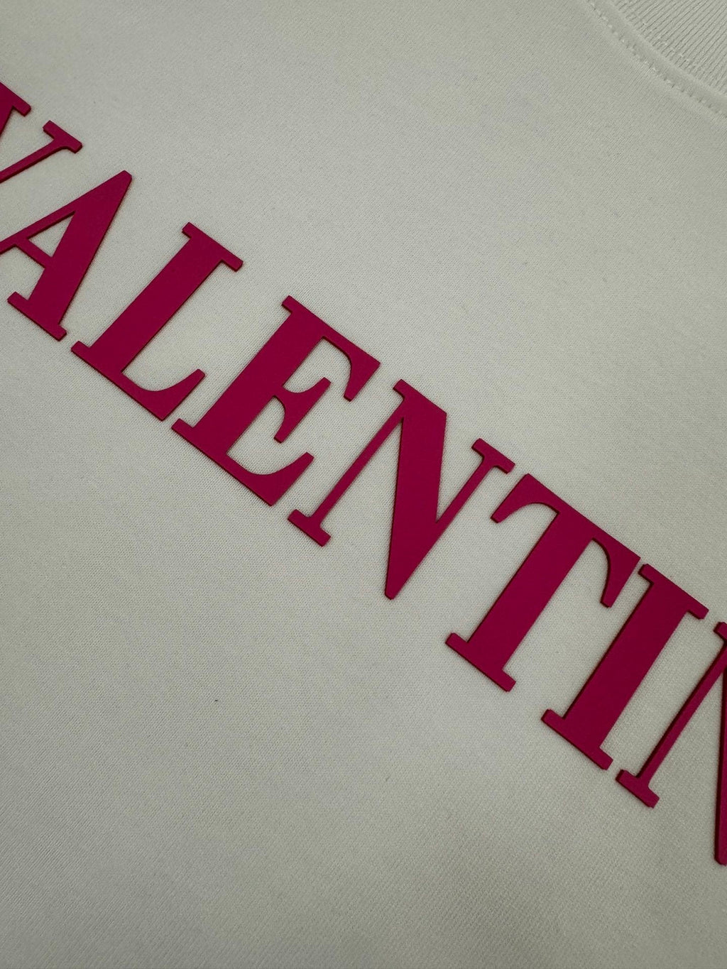 V - TSHIRT