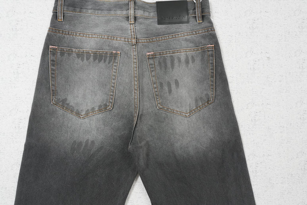 A - JEANS