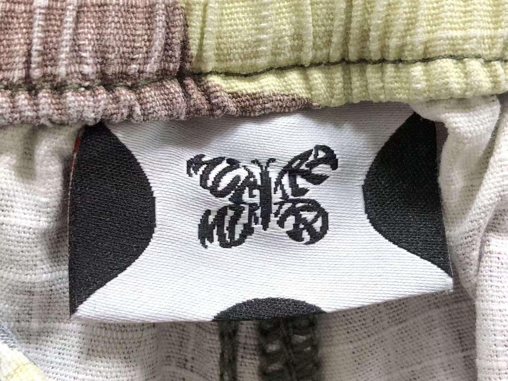 M - SHORTS