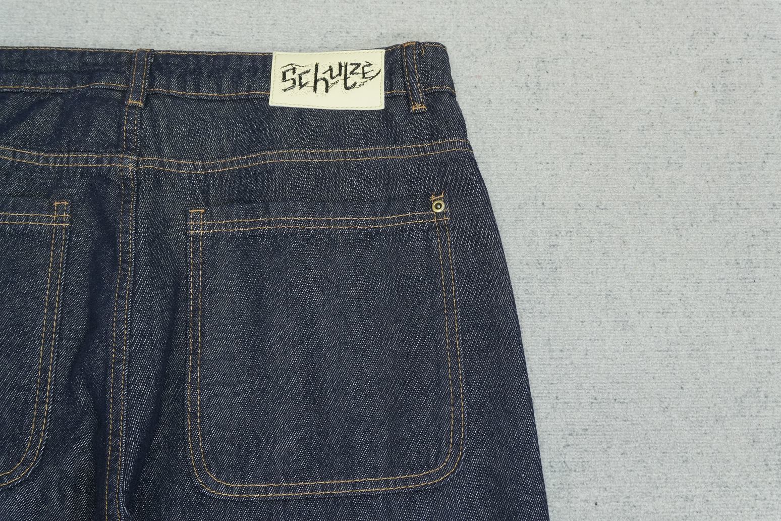 D - JEANS
