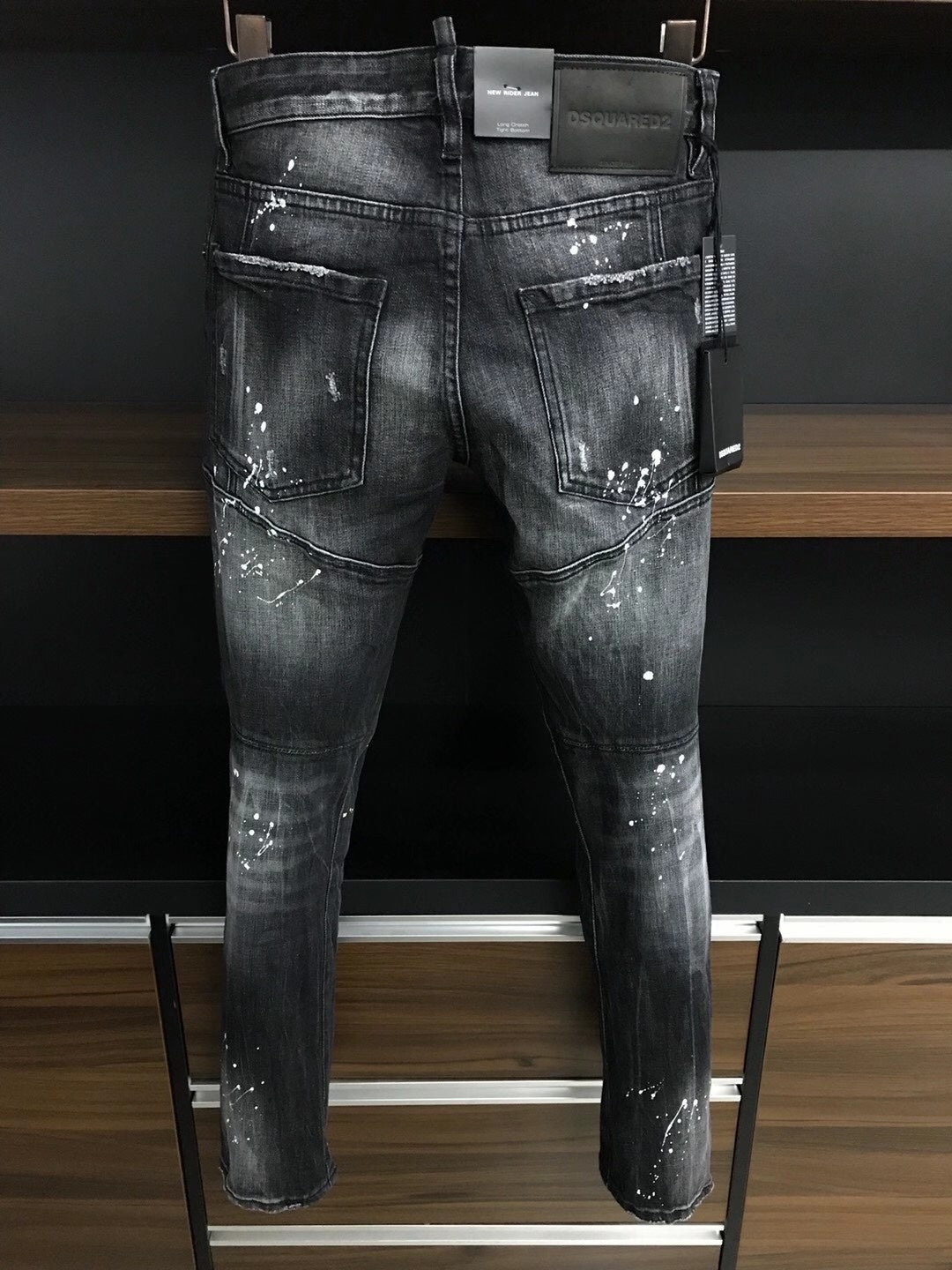 D - JEANS