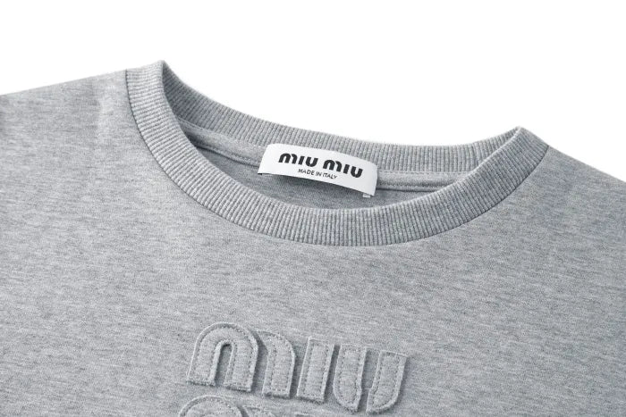 M - SWEATER