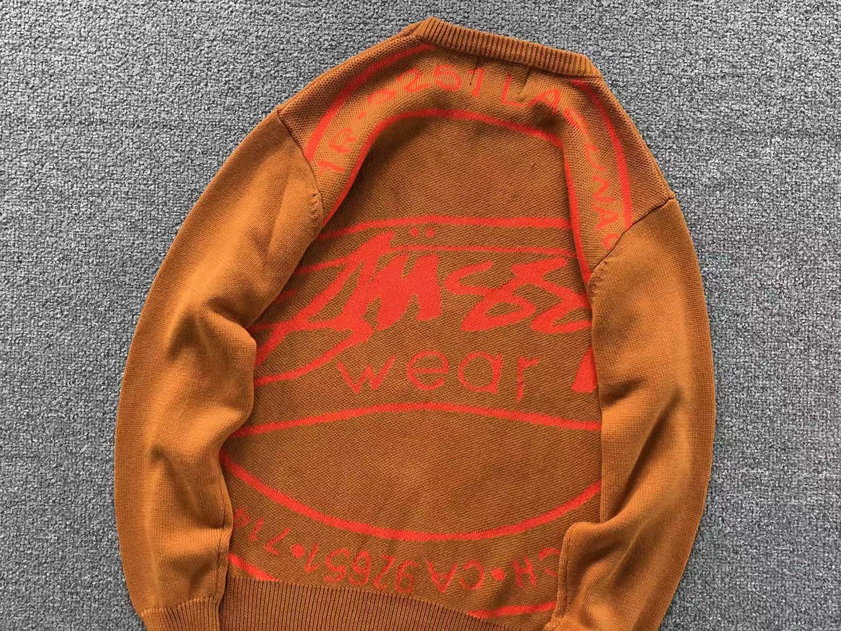 S - SWEATER