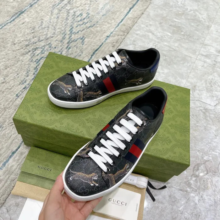 GG - SNEAKERS