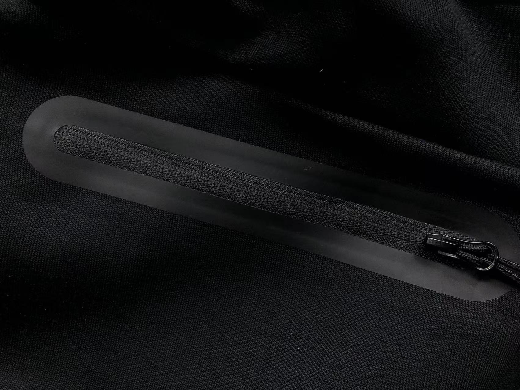 N - SHORTS