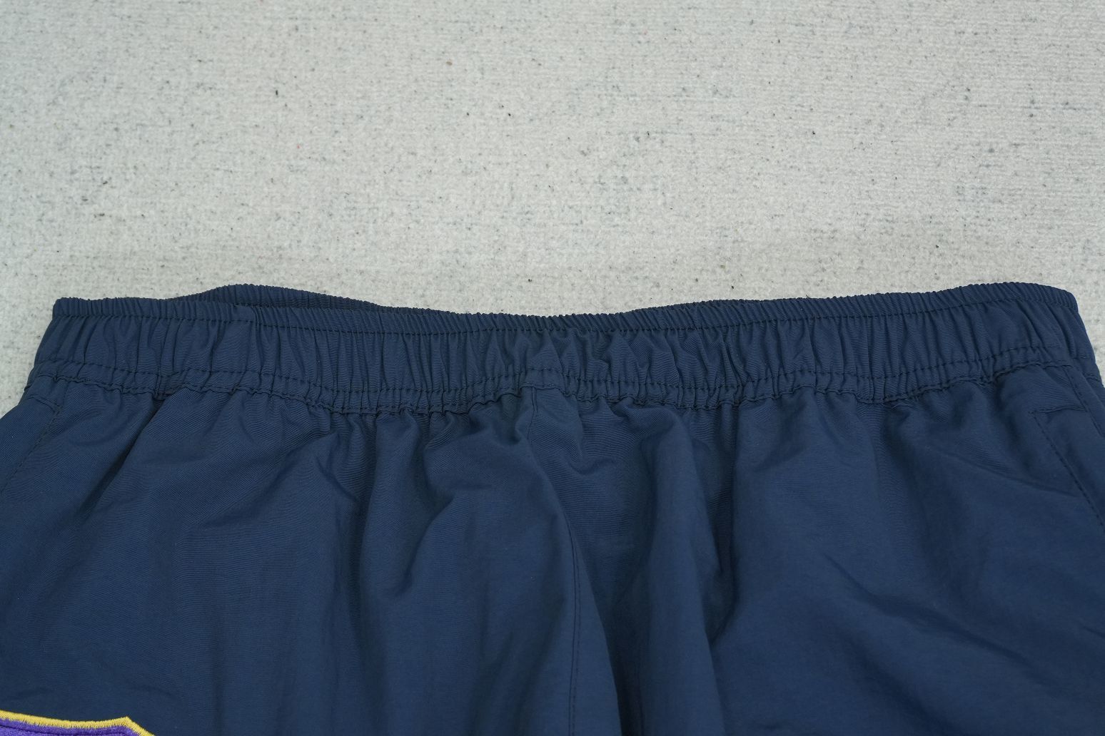 C - SWEATPANTS