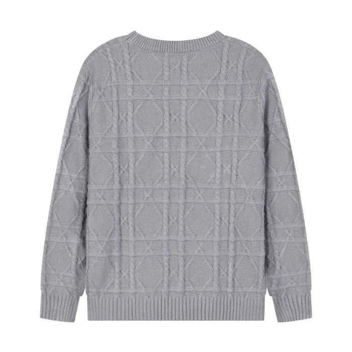 D - SWEATER