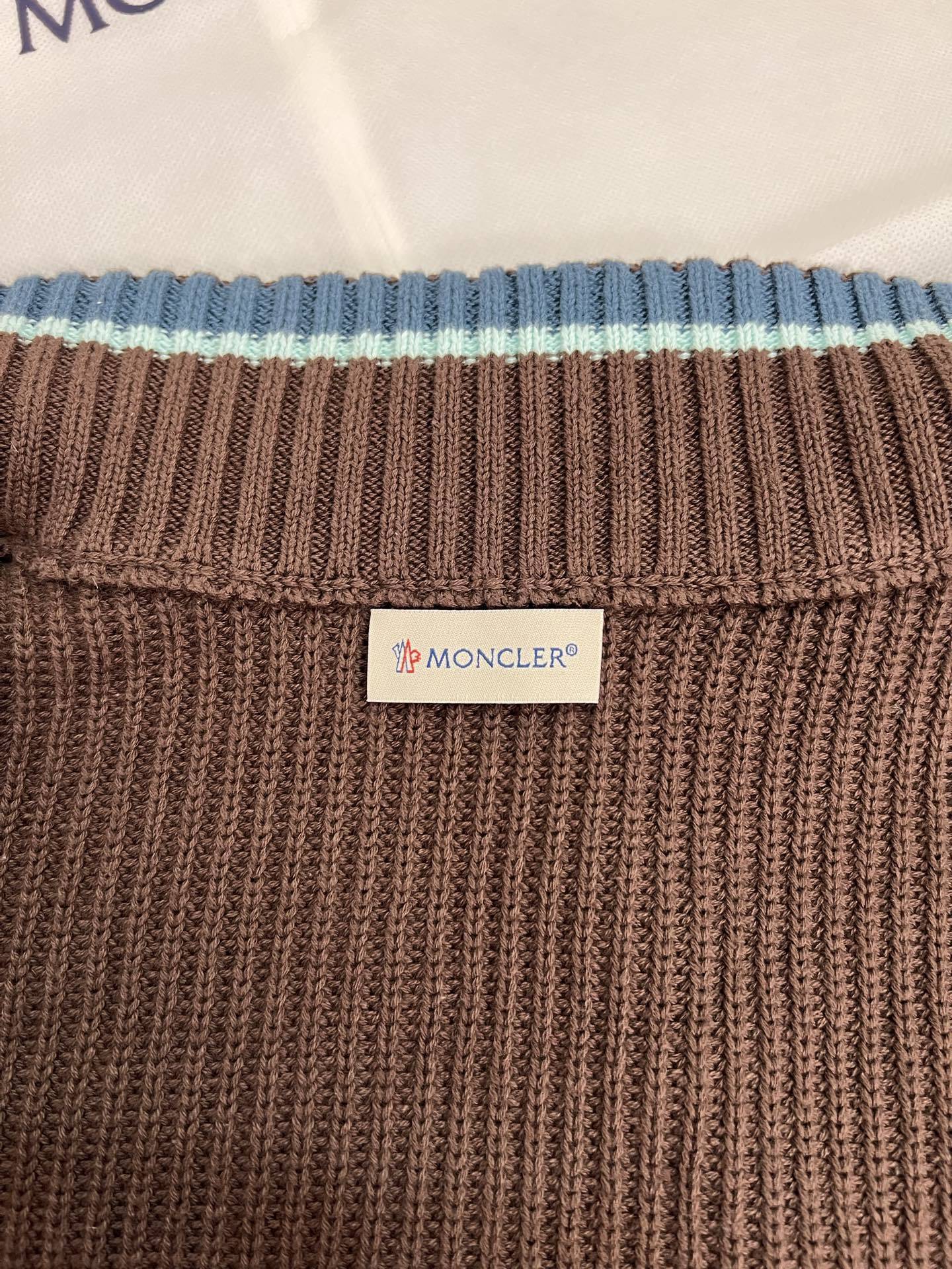 P - CARDIGAN