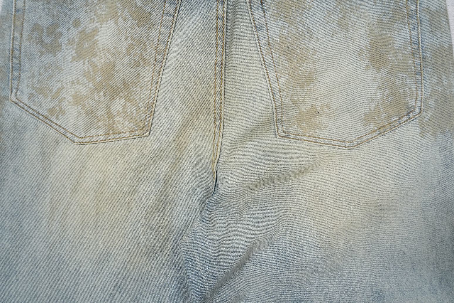 A - JEANS