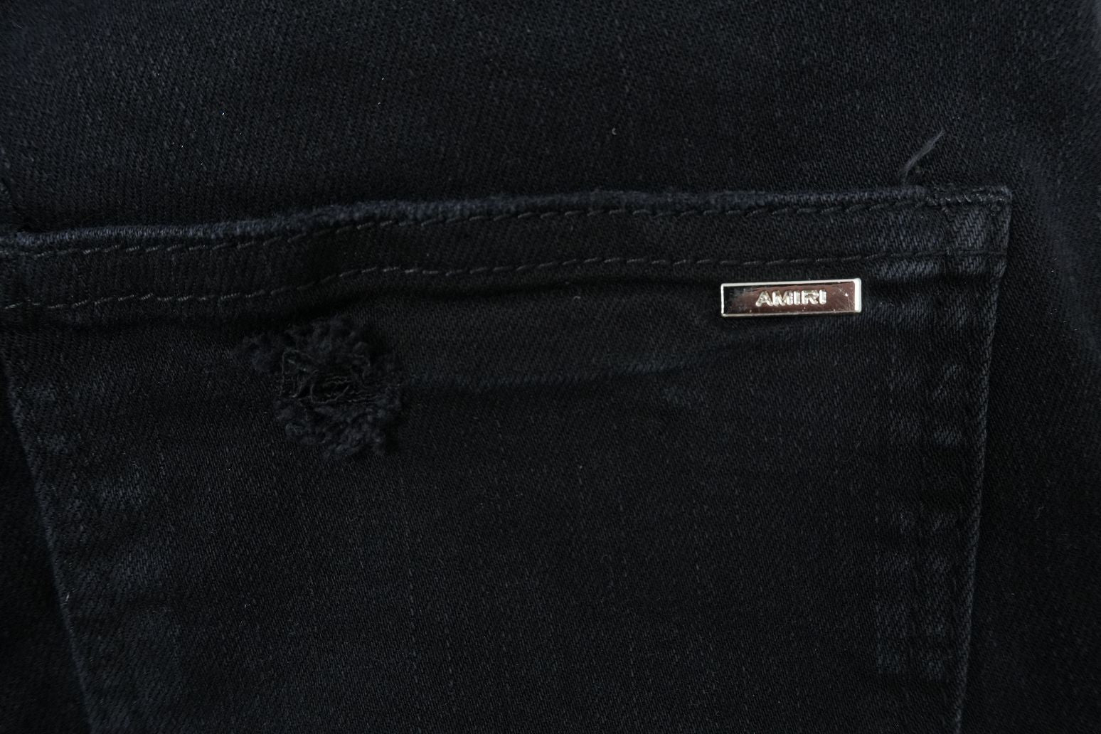 A - JEANS