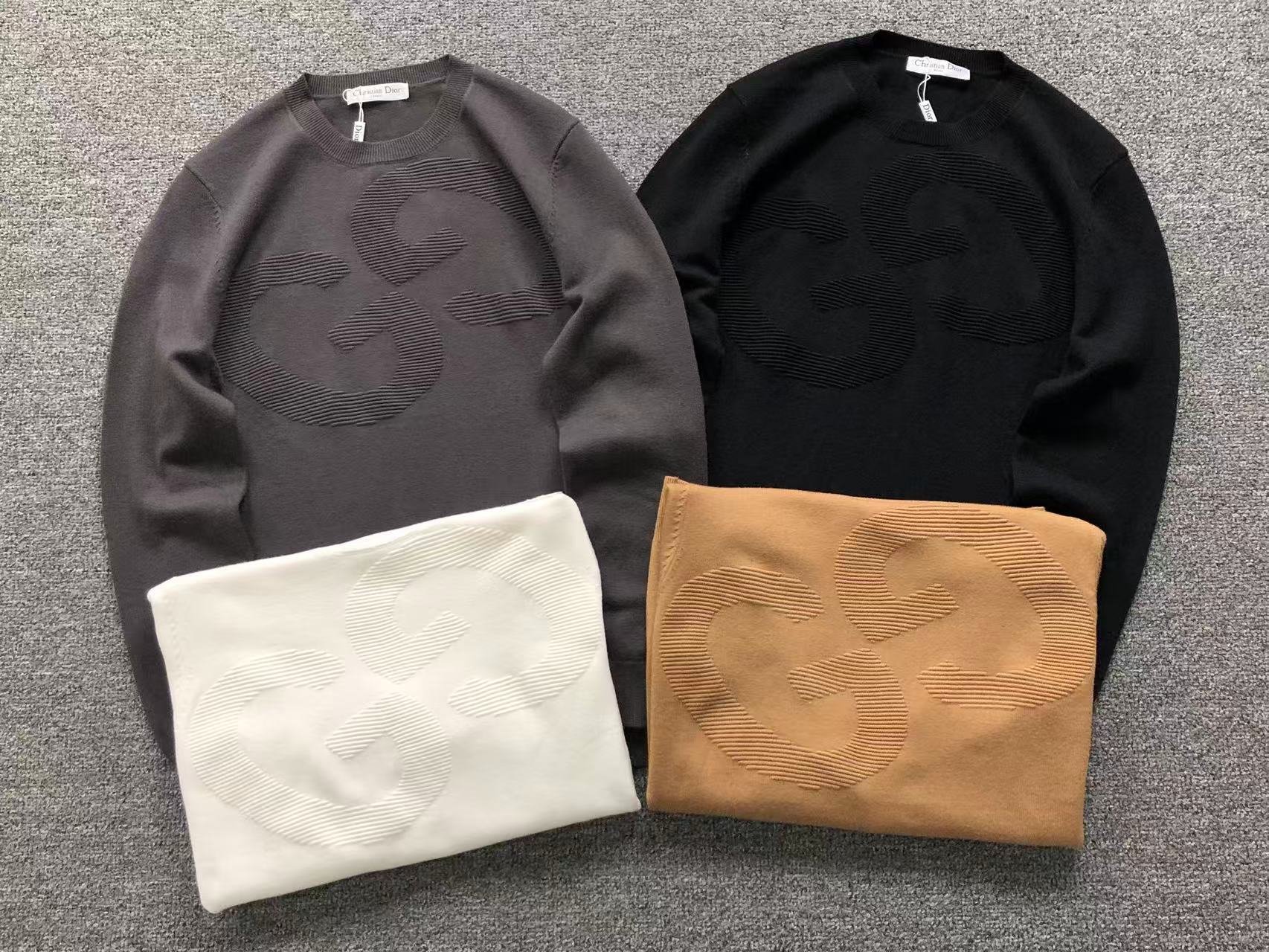 GG - SWEATER
