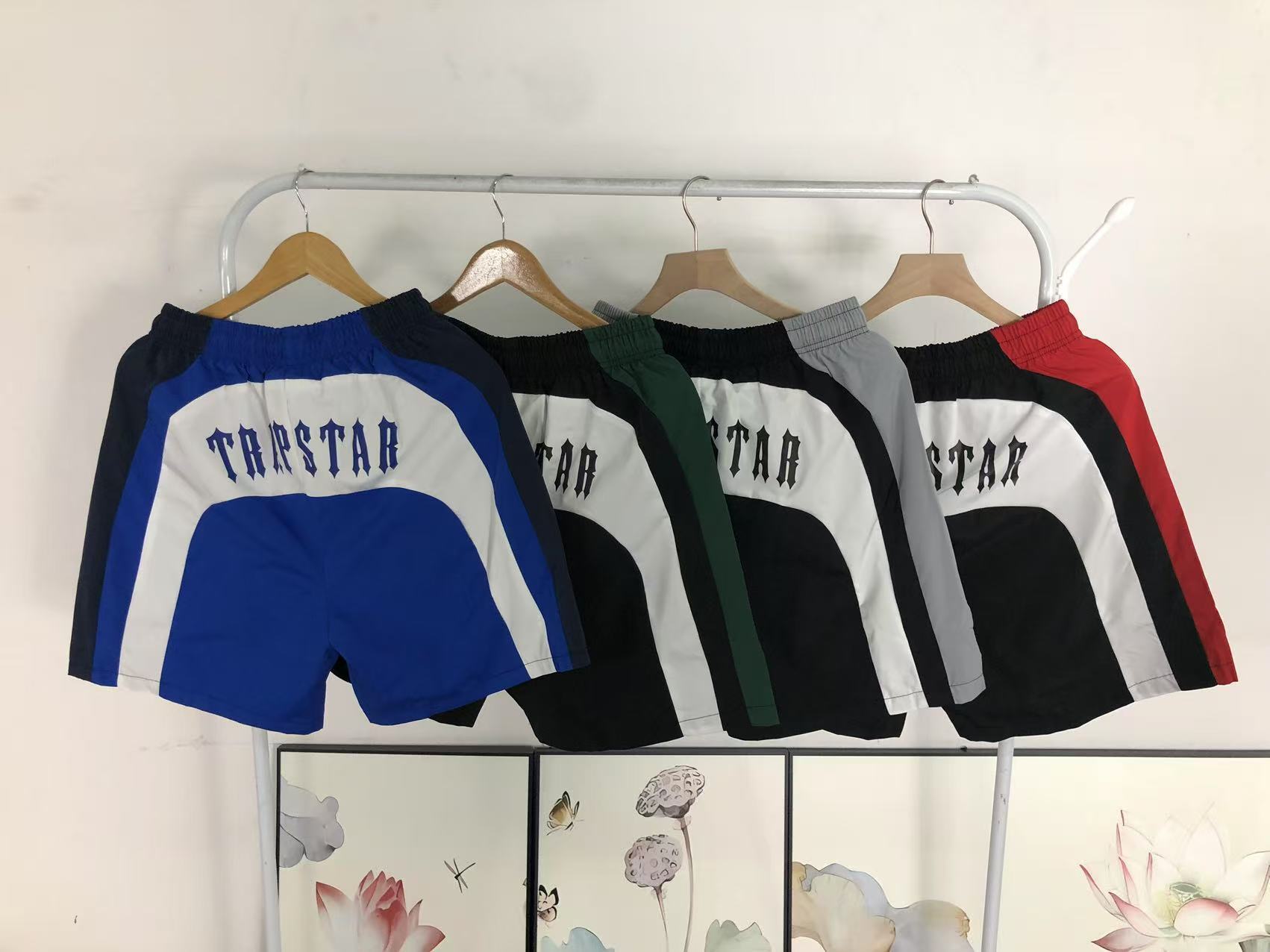T - SHORTS