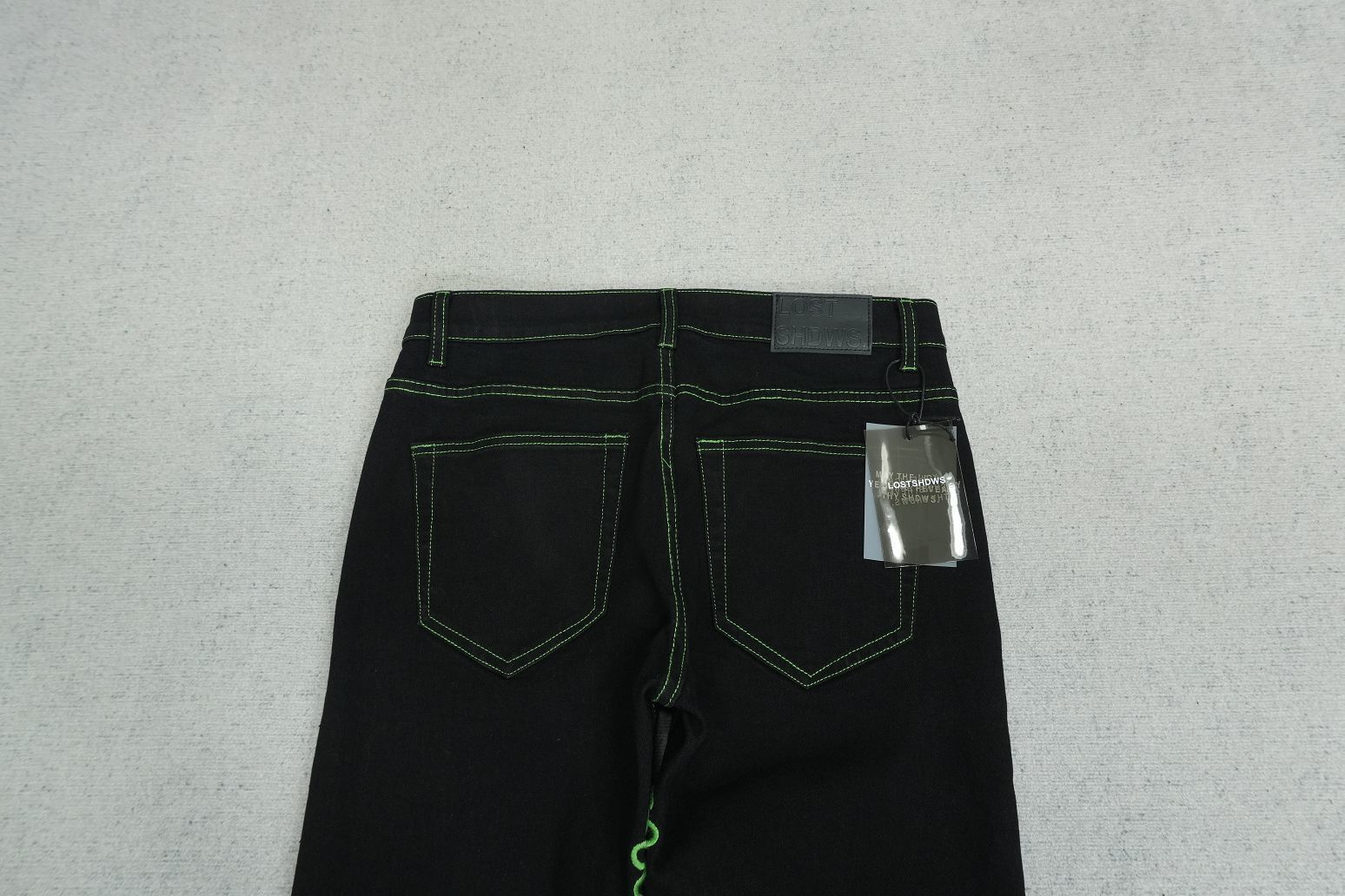 L - JEANS