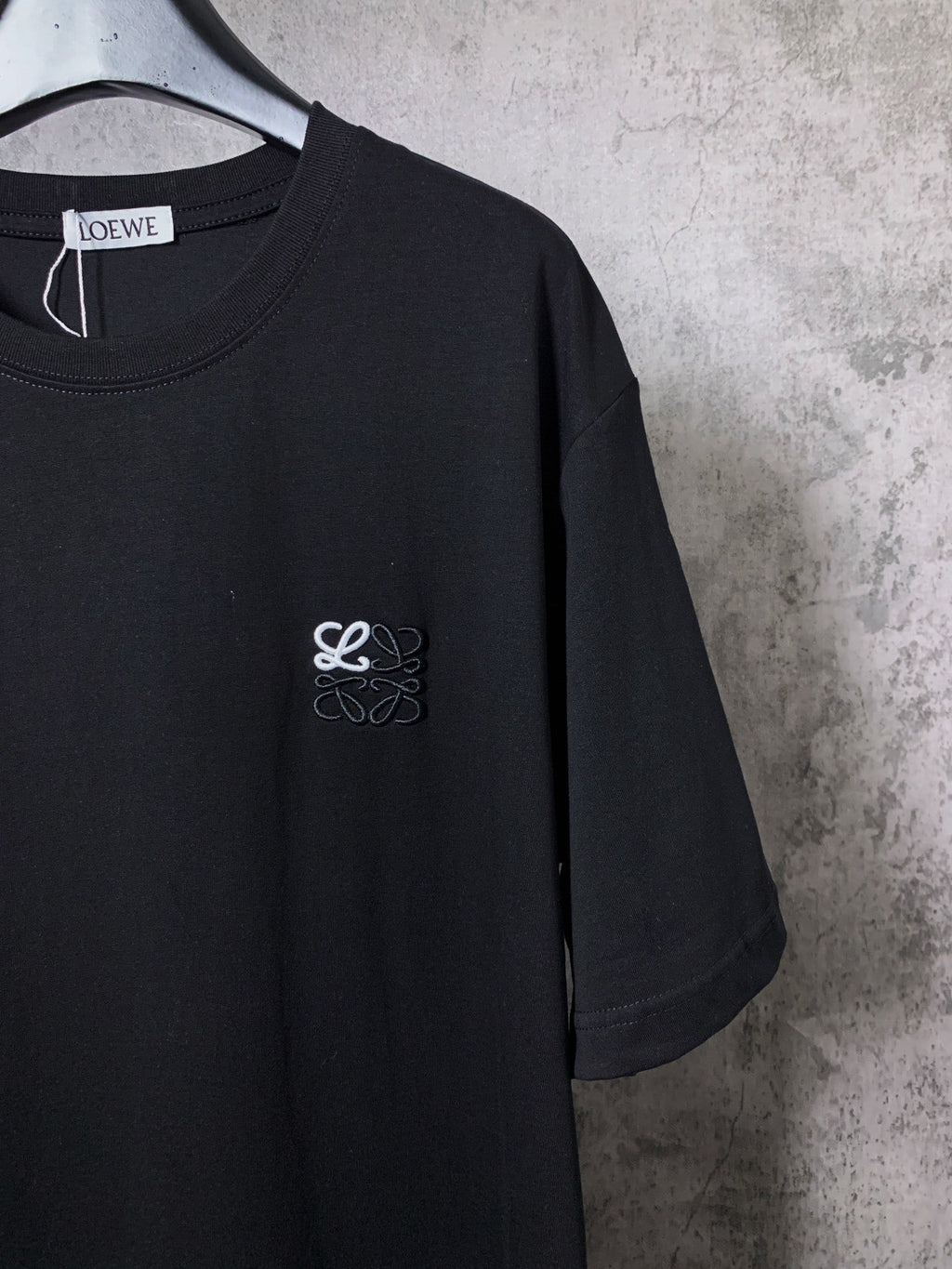 L - TSHIRT