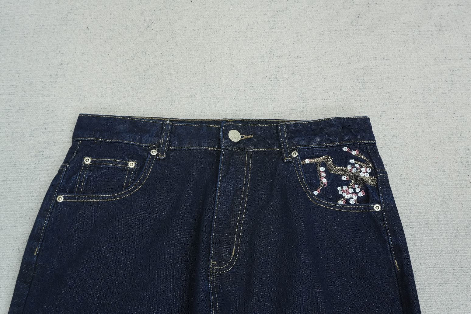 D - JEANS