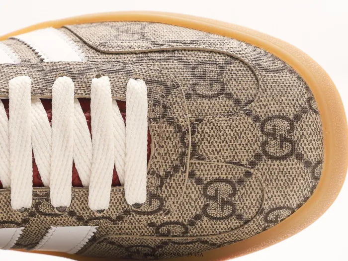 GG - SNEAKERS