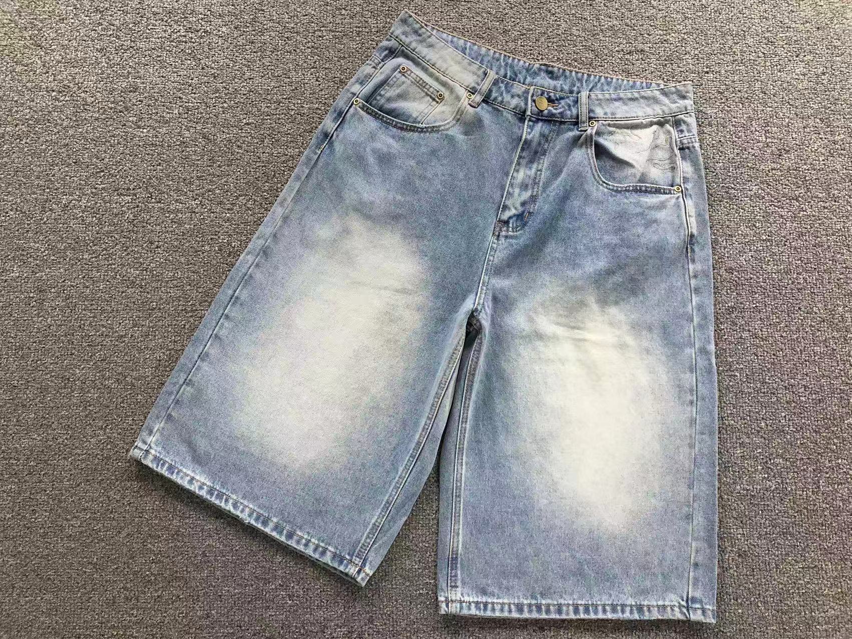 D - SHORTS