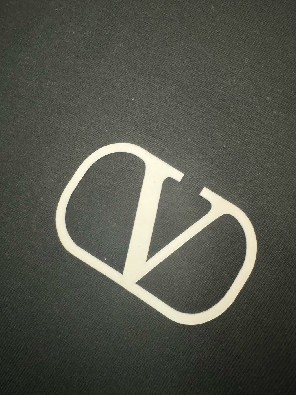 V - TSHIRT