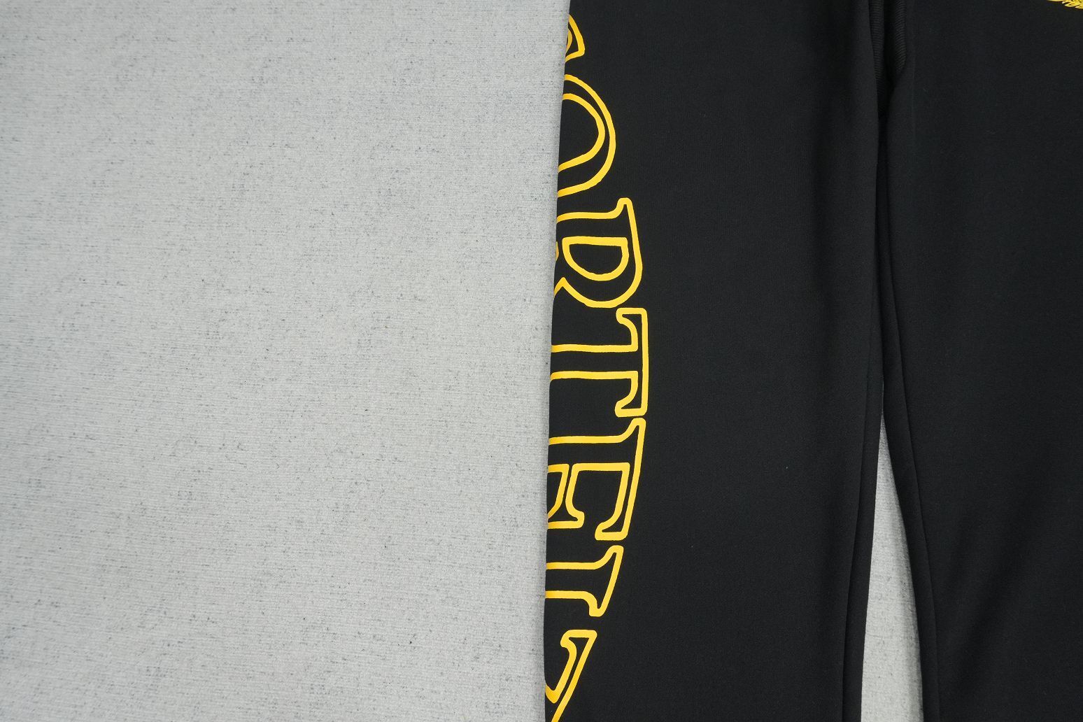 C - SWEATPANTS