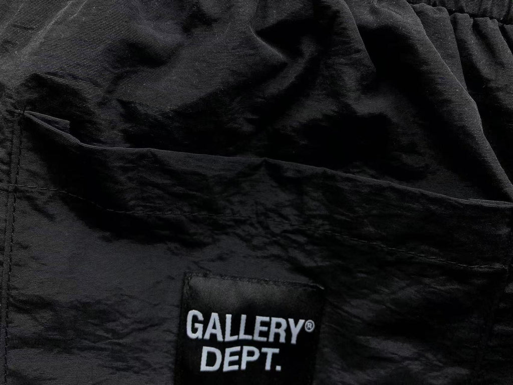 G - SHORTS