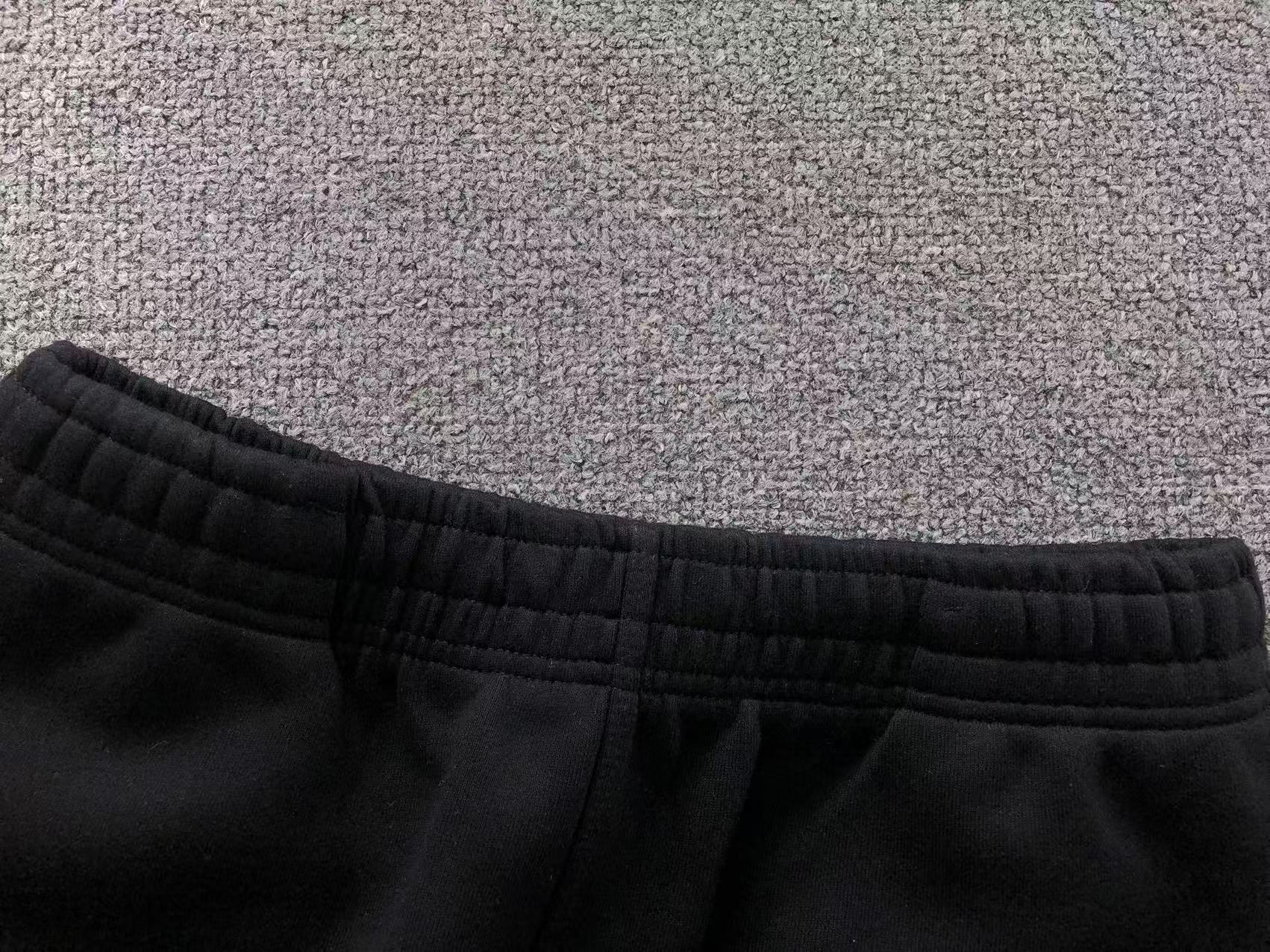 D - SHORTS