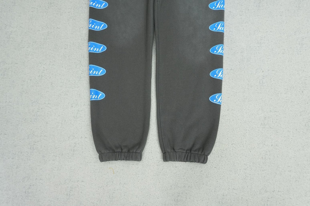 S - SWEATPANTS
