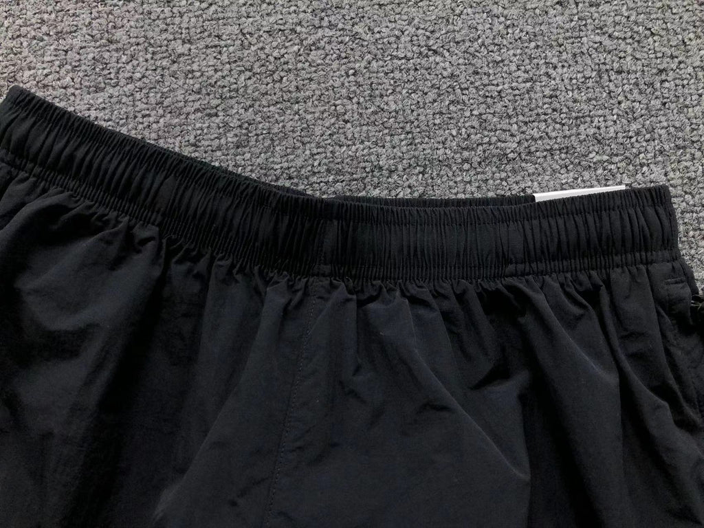 N - SHORTS