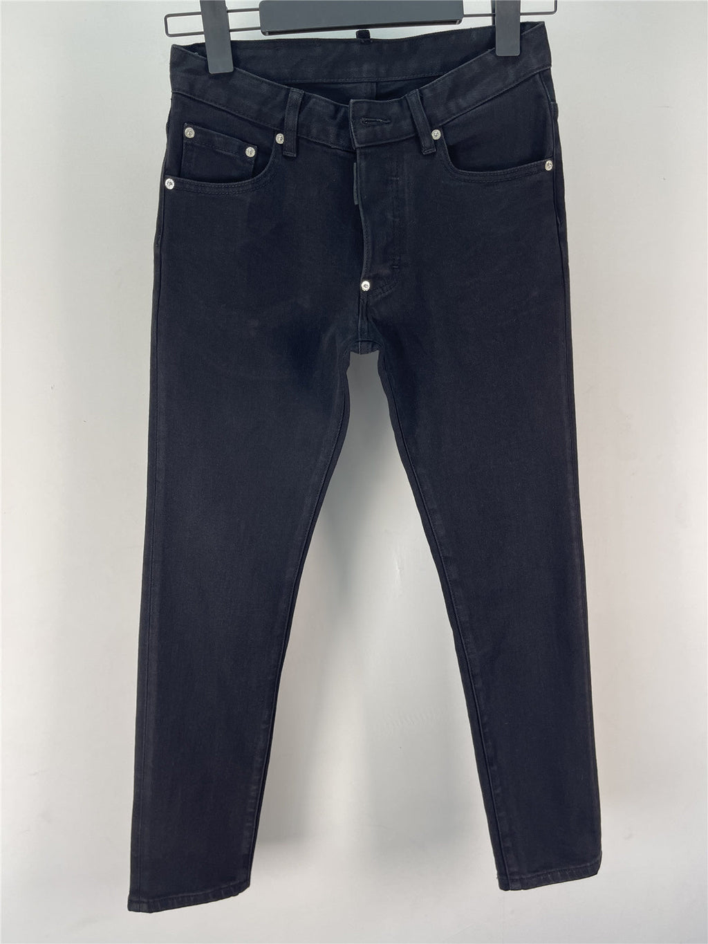 D - JEANS