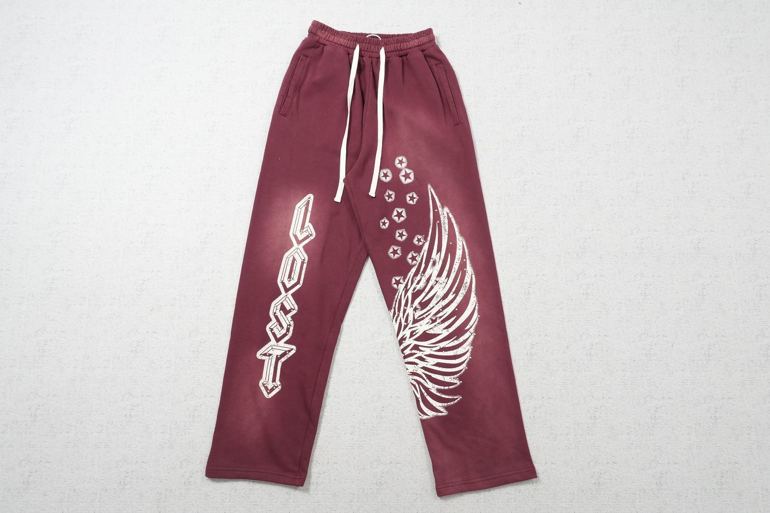L - SWEATPANTS