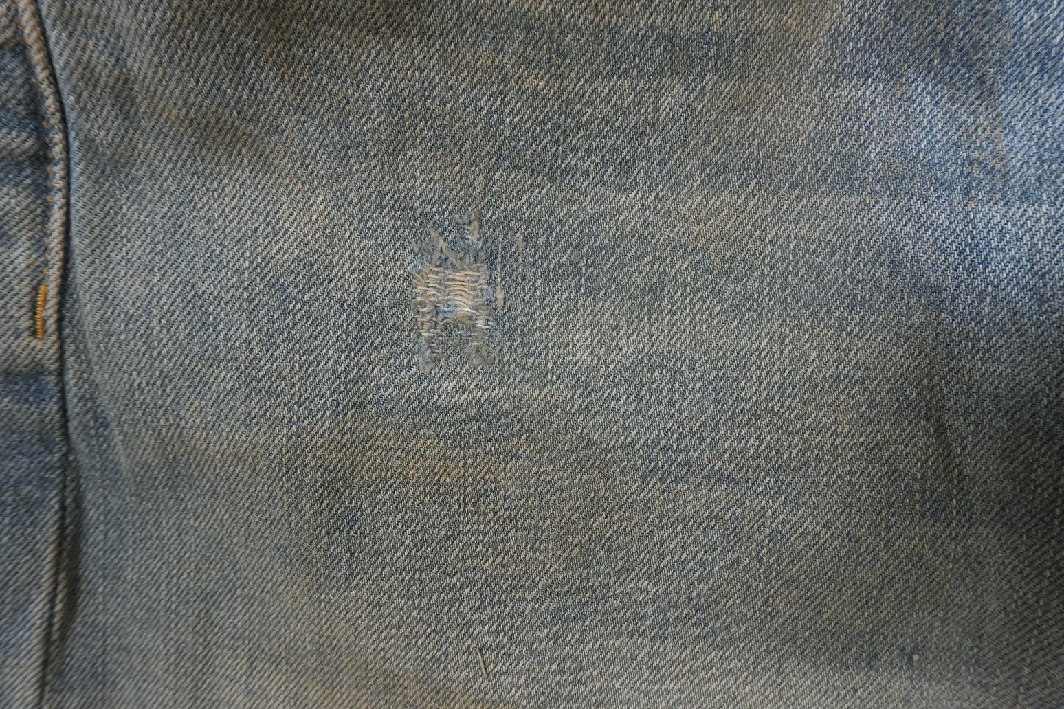A - JEANS