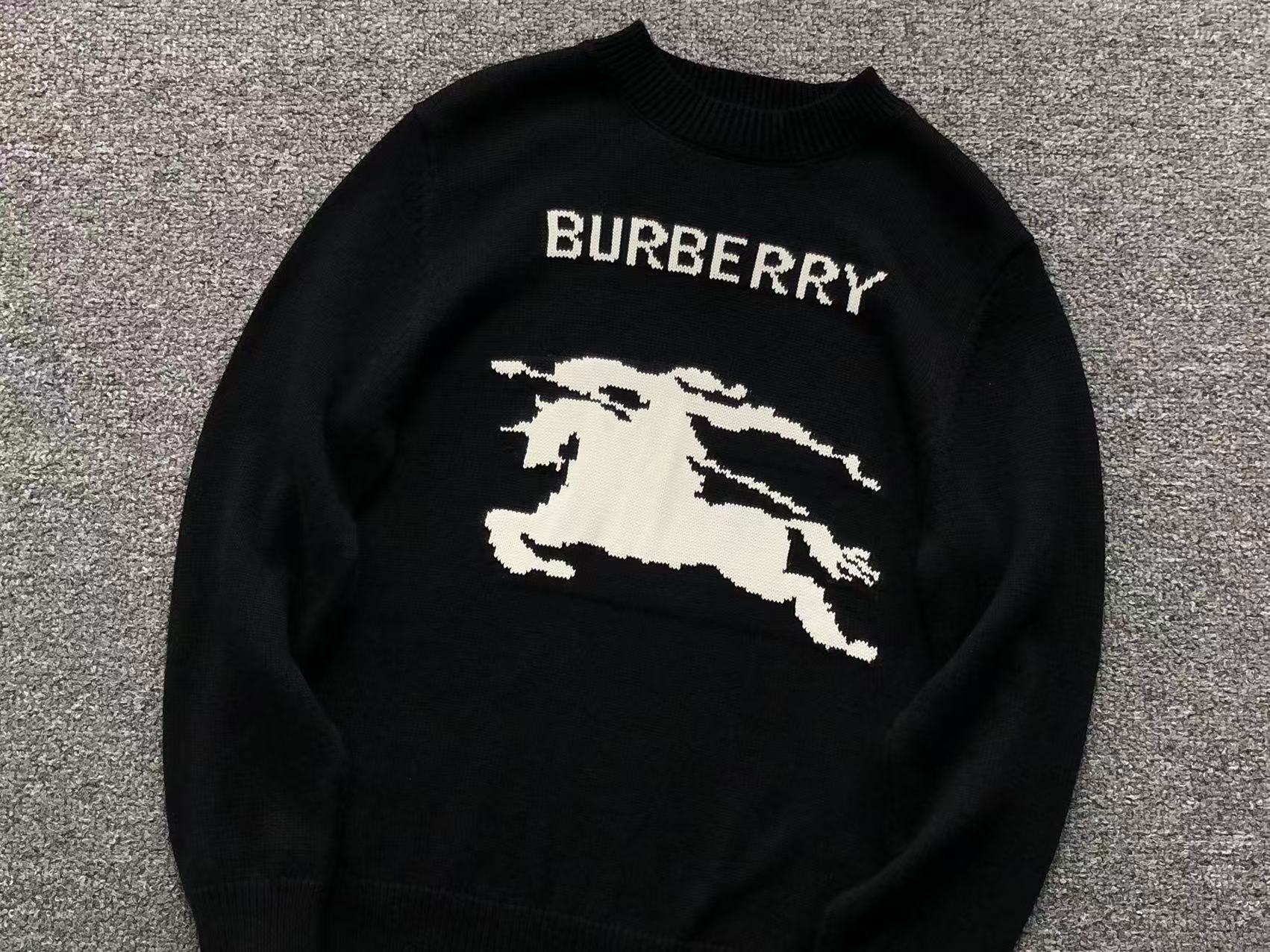 B - SWEATER