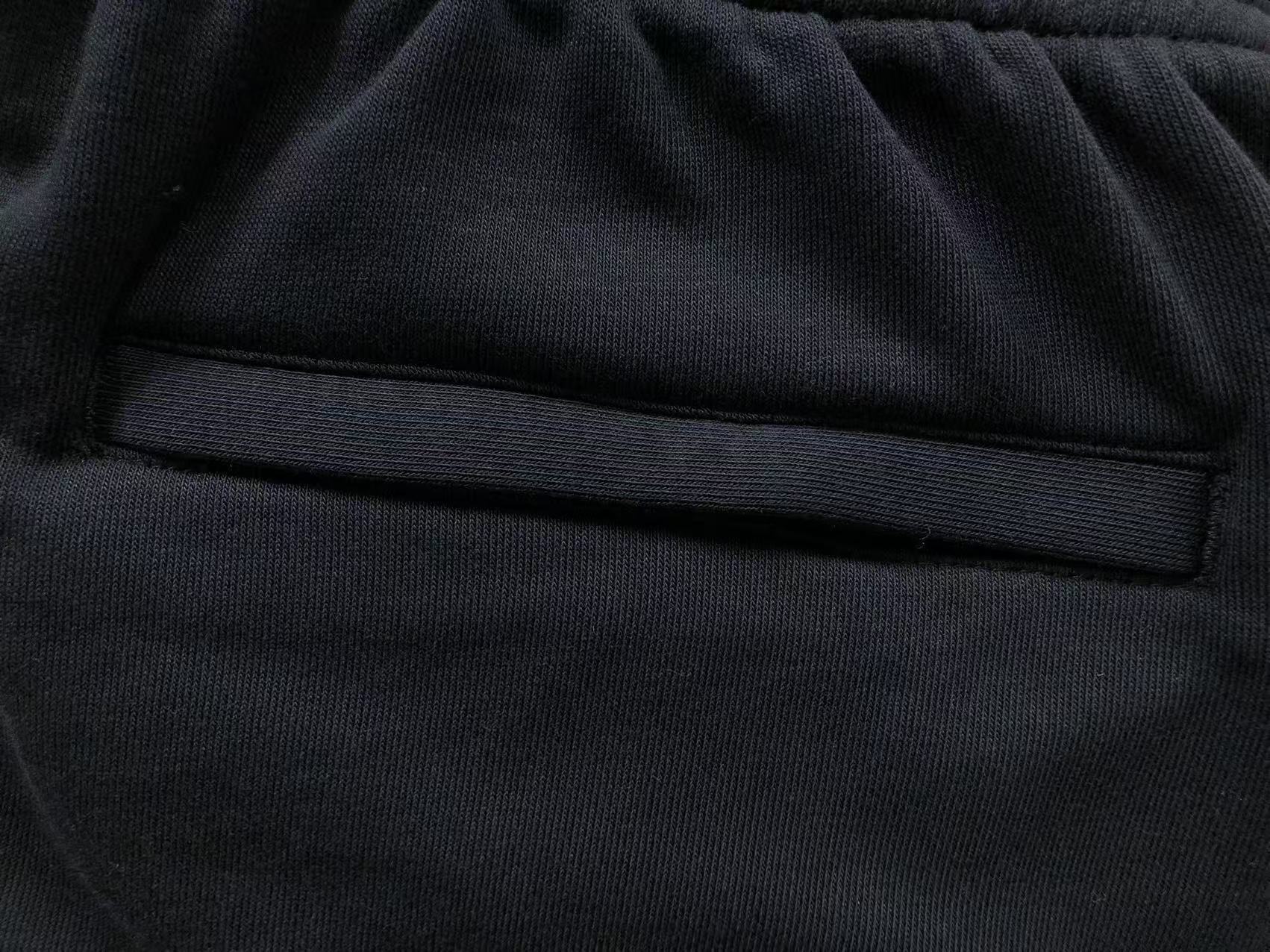 N - SHORTS