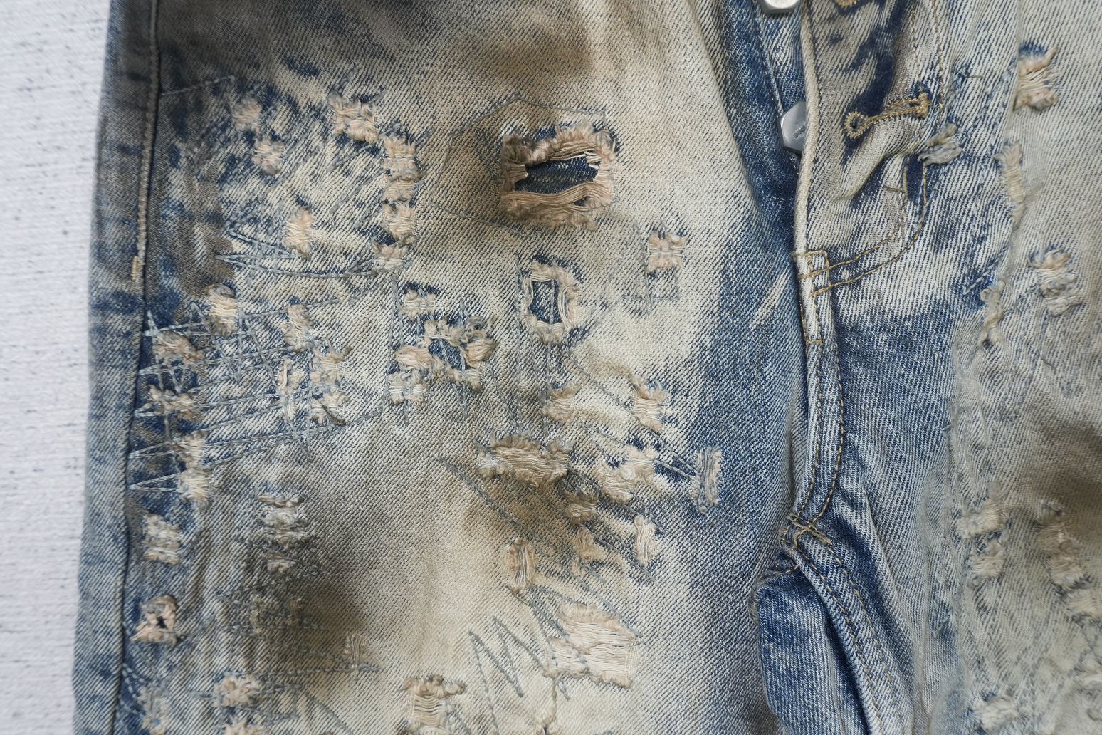 T - JEANS