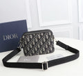 D - TASCHE