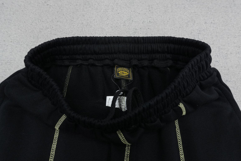 C - SWEATPANTS