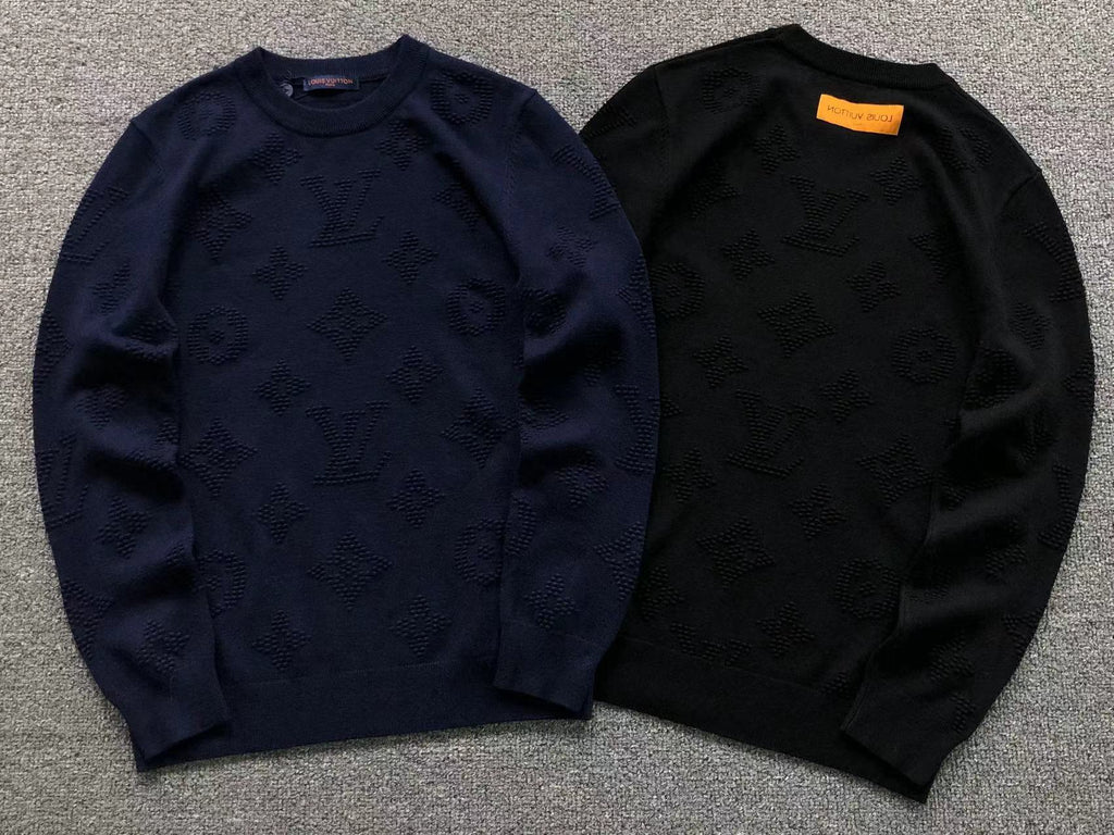 L - SWEATER