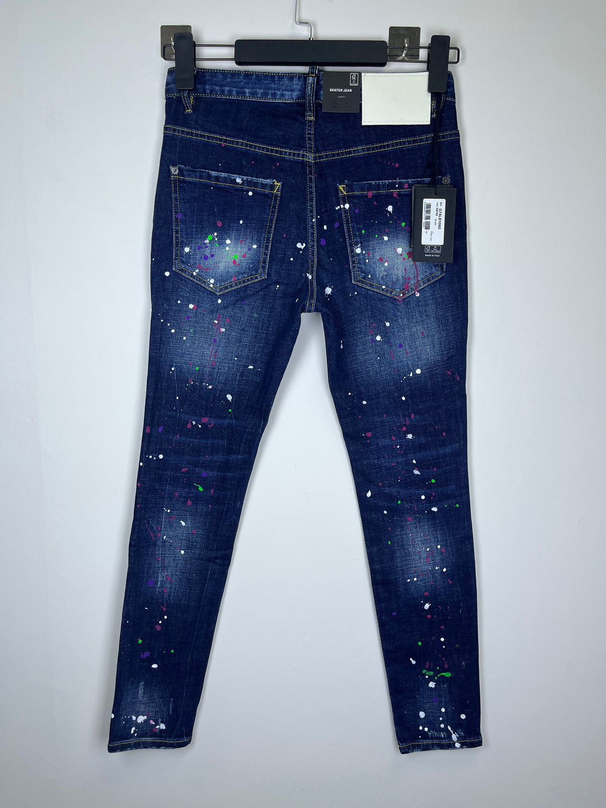 D - JEANS