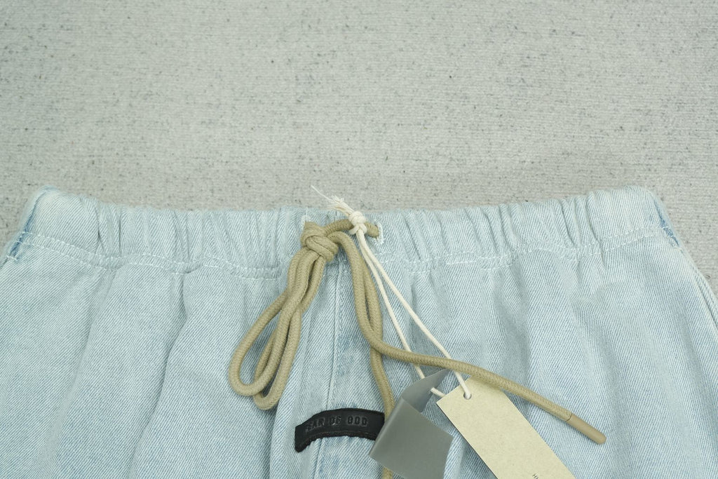 F - SWEATPANTS